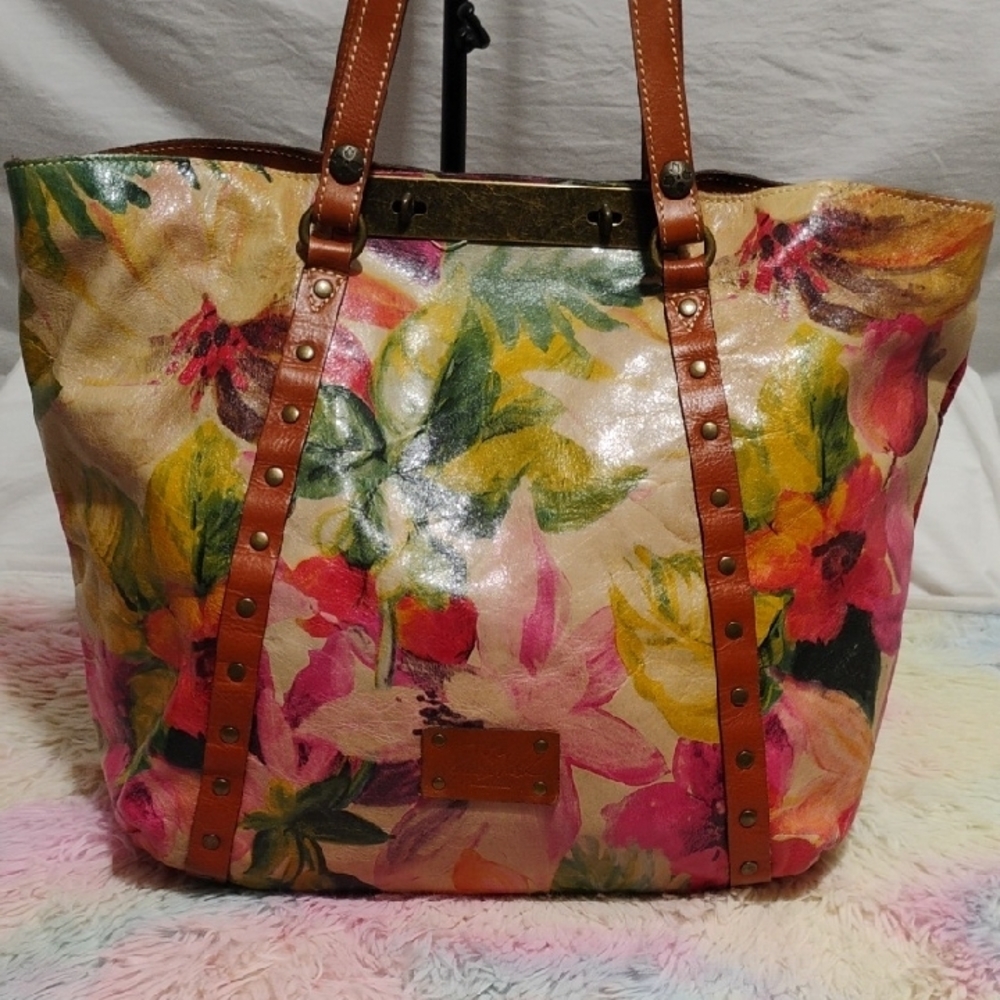 SALE! Patricia Nash Benvenuto Smooth Floral Leather Tote Hardly Used - Picture 2 of 16